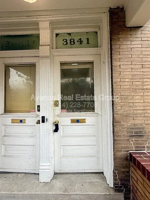 Building Photo - 3841 McRee Ave #B