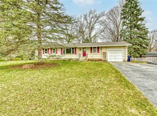 95 Aleta Dr, Rochester, NY 14623