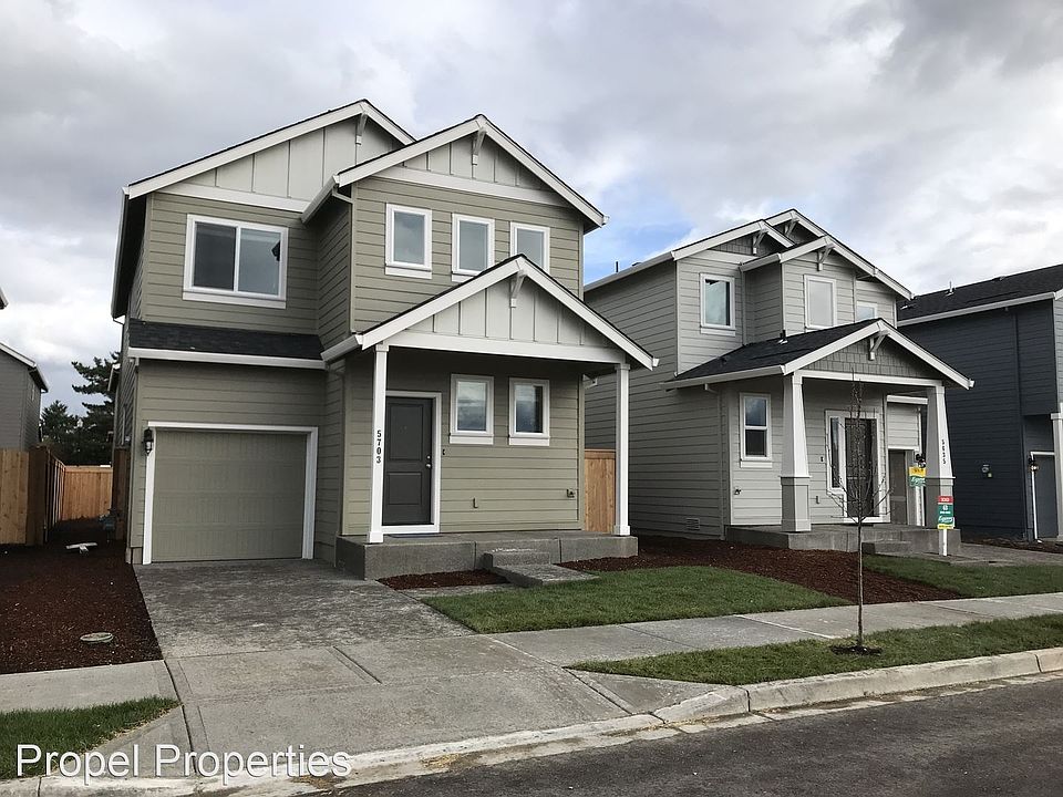 1st image of 5703 NE 130th Pl