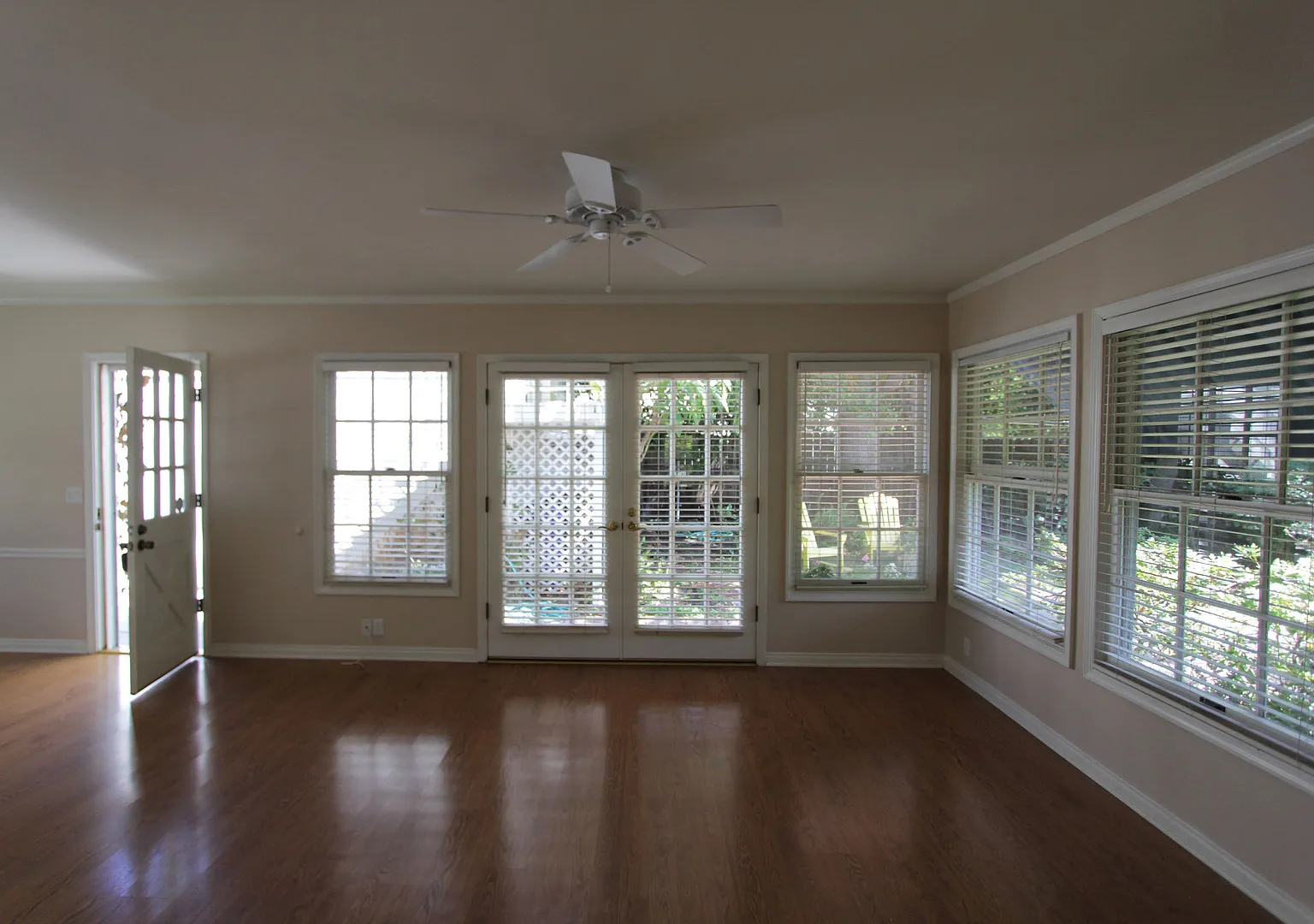3205 George Circle — Photo 3