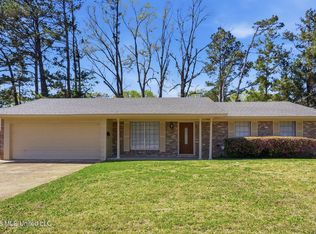 5749 Brownlee Dr, Jackson, MS 39206