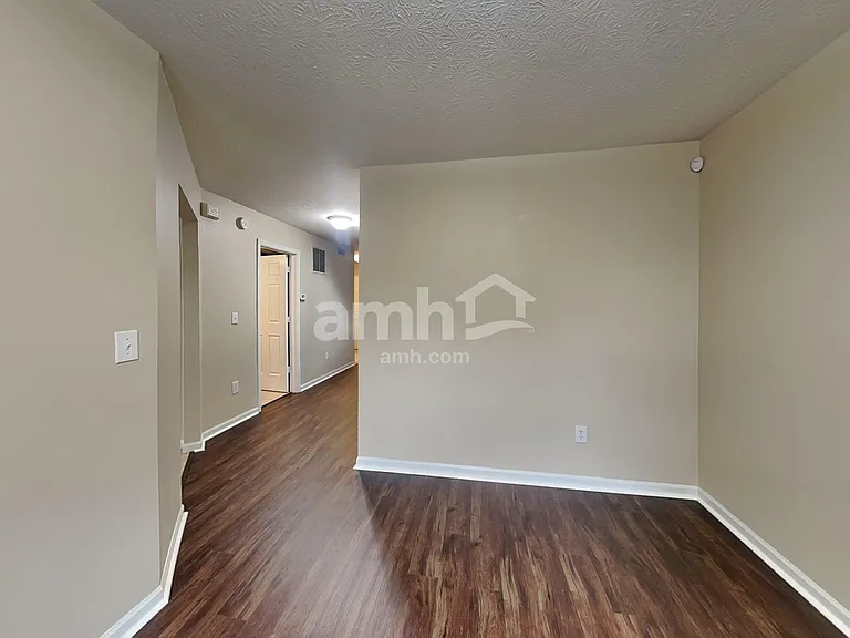 13943 Wakefield Pl — Photo 5