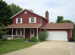 1325 E Marigold Dr, Bloomington, IN 47401