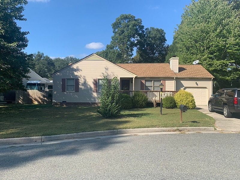 1st image of 205 Amber Ct