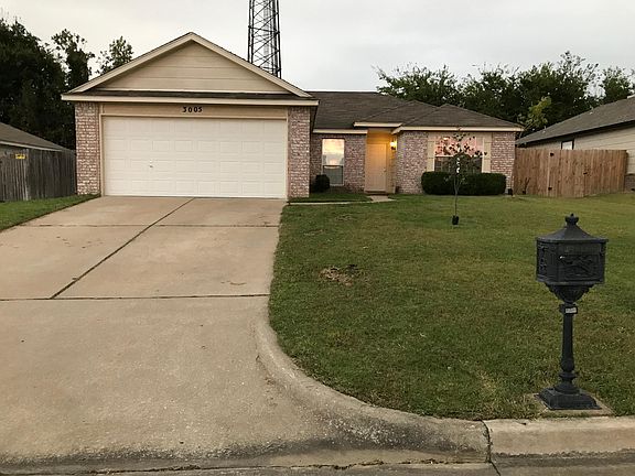 2nd image of 3005 Village Dr