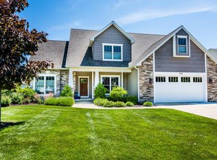 550 Summer Ridge Pkwy, Saint Joseph, MI 49085