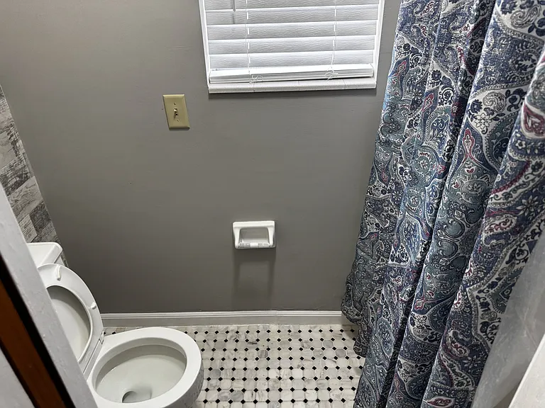 5941 Leesway Blvd — Photo 33