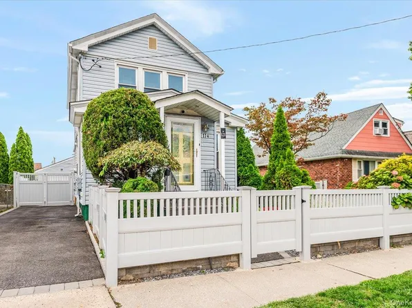 174 Hoffman Avenue, Elmont, NY 11003