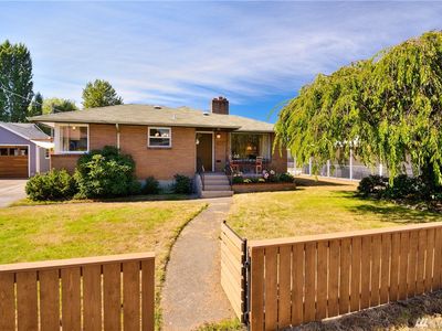 6801 42nd Ave S, Seattle, WA, 98118