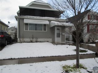 15 Winkler Rd, Buffalo, NY 14225