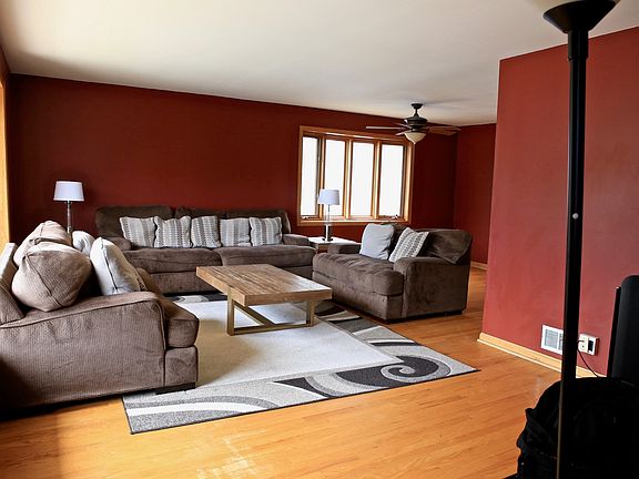 2nd image of 1532 Oak Park Ave