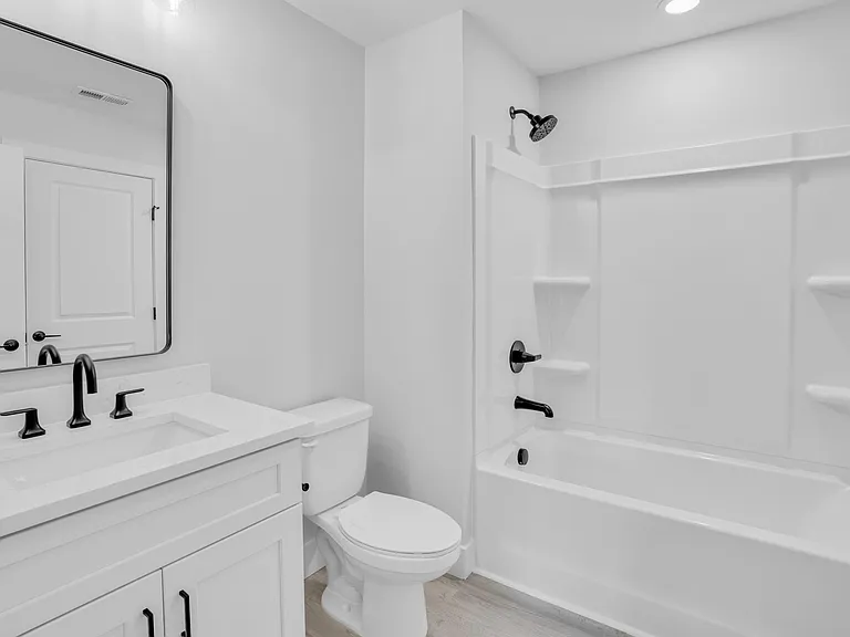523 S Cedar Ave #523 — Photo 5
