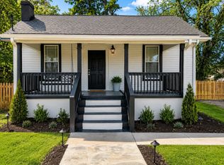 612 W 9th St, Columbia, TN 38401