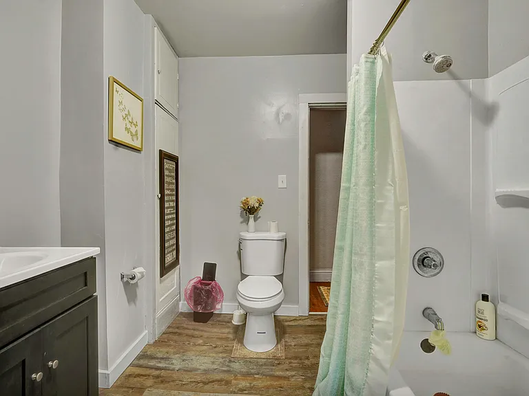 83 Pullman Ave #2 — Photo 14