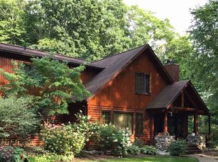06090 Maple Grove Rd, Charlevoix, MI 49720