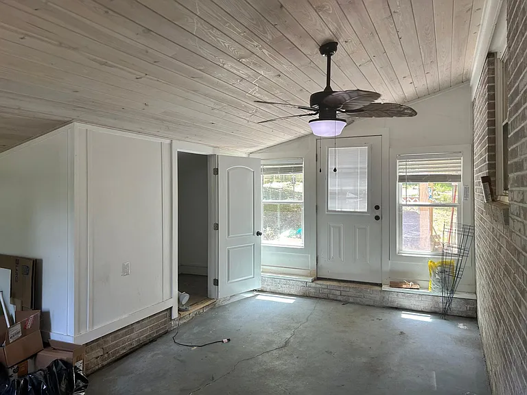 773 Semora Rd — Photo 6