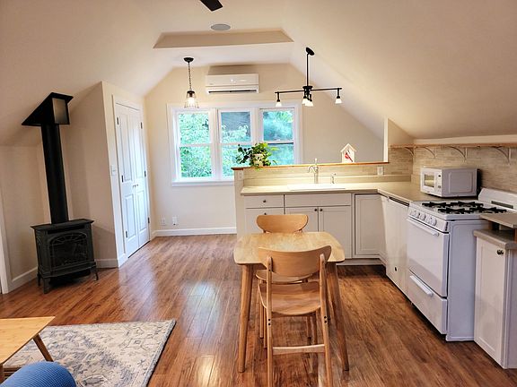 Cozy, well-designed space. Mini-split provides plenty of heat in the winter and air conditioning in the summer. The charming natural gas fireplace provides addtional heat in the winter and cozy ambiance on winter nights.