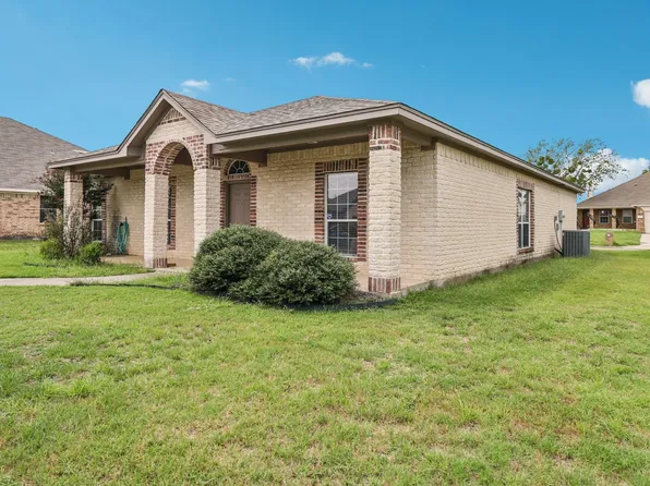 317 Westgate Dr, Aledo, TX 76008