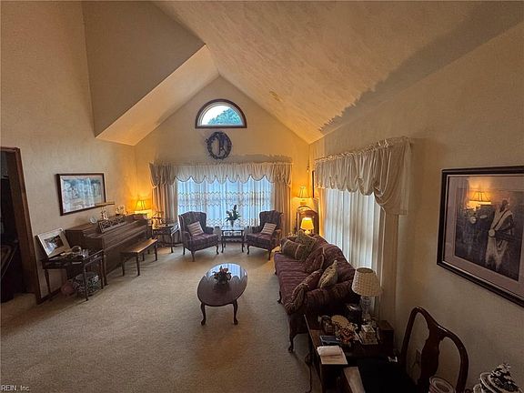 2nd image of 1340 Danielle Ct