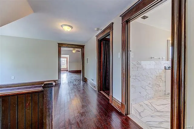 5779 Pershing Ave — Photo 40