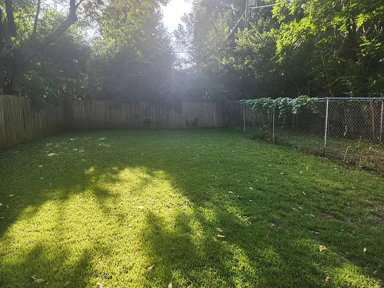 917 SW Watson Ave — Photo 30