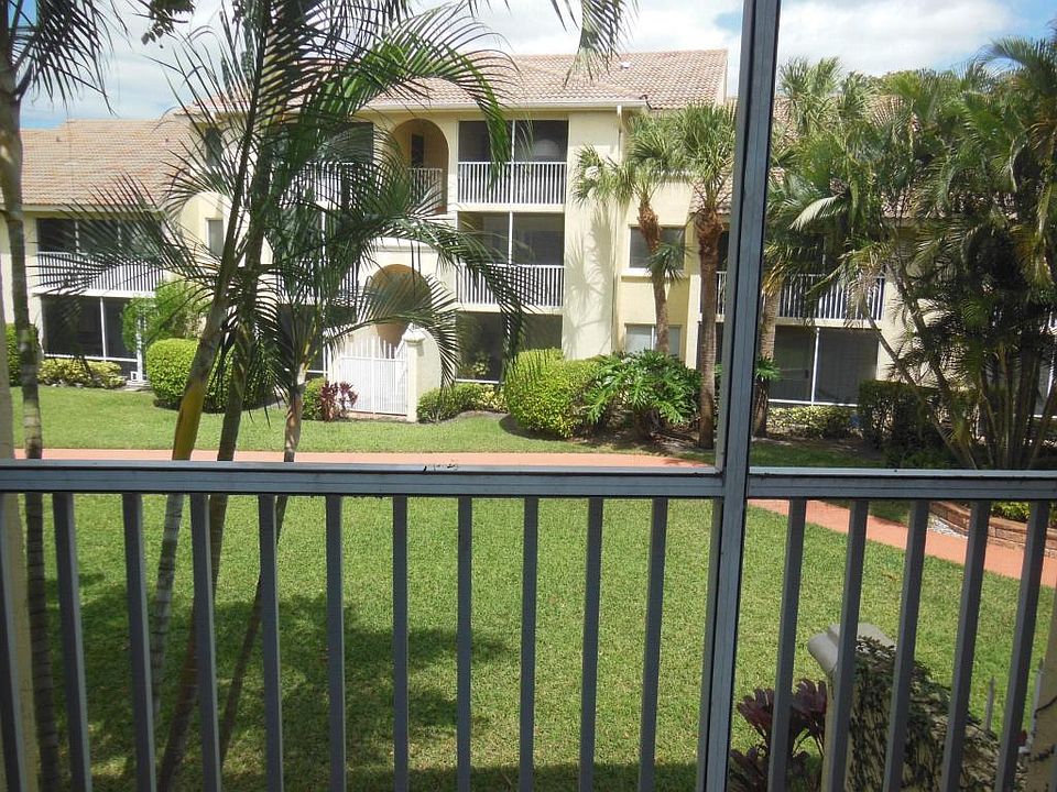 1st image of 21203 Glenmoor Dr