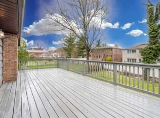 7 Bayview Ave, Englewood Cliffs, NJ 07632