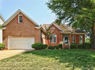 1107 Foxfield Rd, Waxhaw, NC 28173