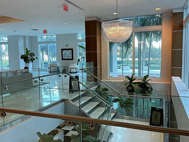 1800 N Bayshore Dr #2315 — Photo 34