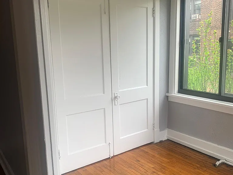 5856 Alderson St #2 — Photo 8