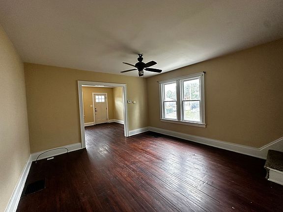 5th image of 547 E Deshler Ave
