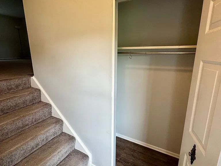 244 E Commons Dr — Photo 11
