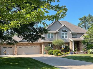 3217 Olympia Ave, Stevens Point, WI 54481