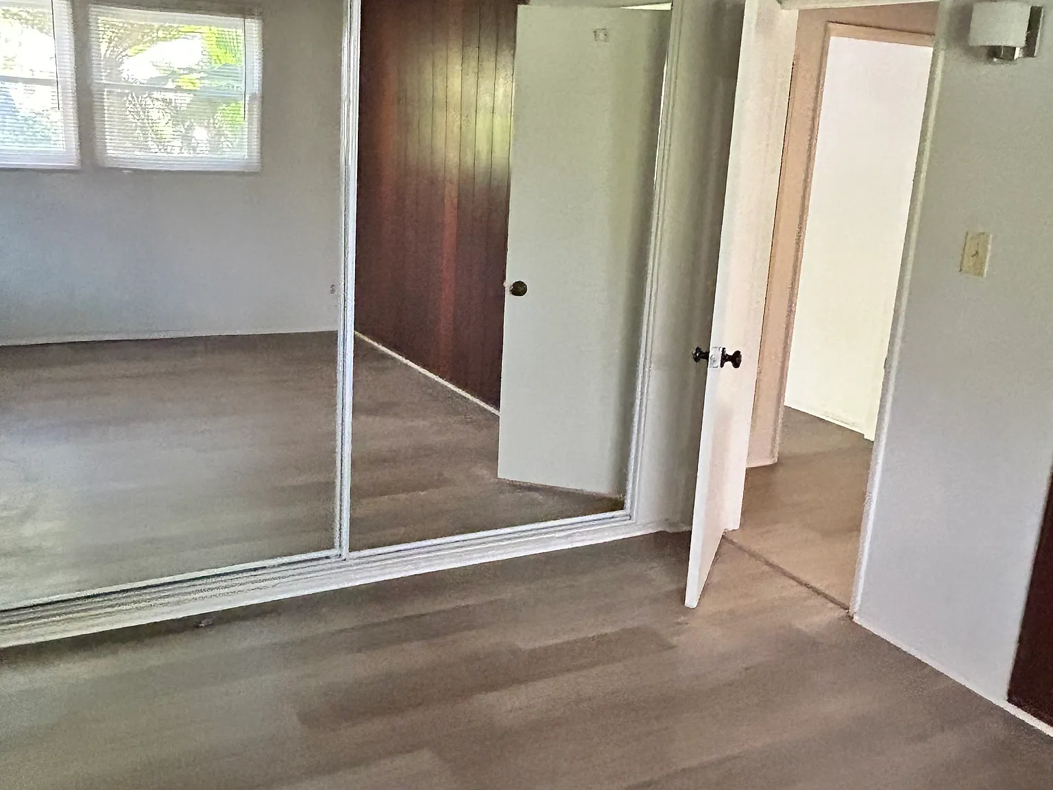 2 bed, 600 sqft, $2,975 — Photo 3