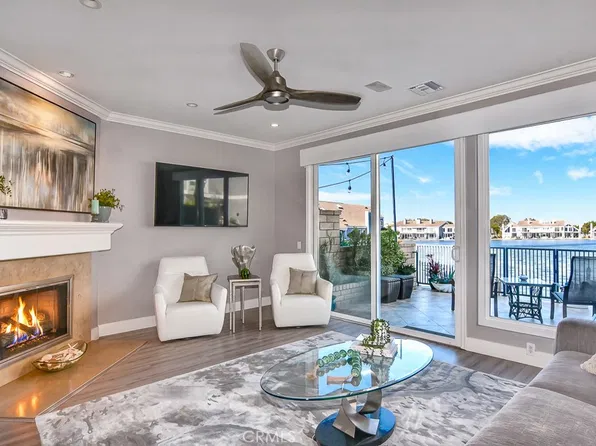 16125 Saint Croix Cir, Huntington Beach, CA 92649