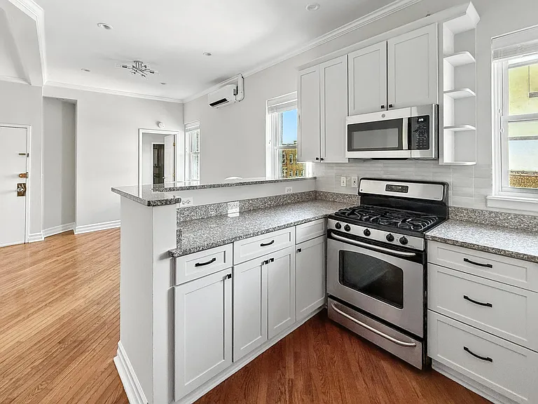 510 Palisade Ave #4L — Photo 4