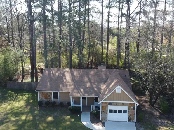 9364 Woodloop Ct, Jonesboro, GA 30238