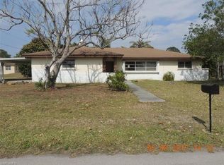 305 E Avenida Del Rio, Clewiston, FL 33440