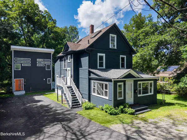 181/183 North St, Williamstown, MA 01267