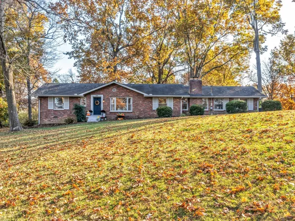 221 Cima Dr, Goodlettsville, TN 37072