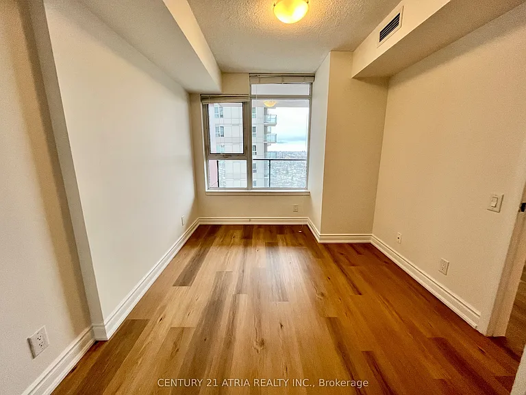 25 Town Centre Ct #1906 — Photo 6