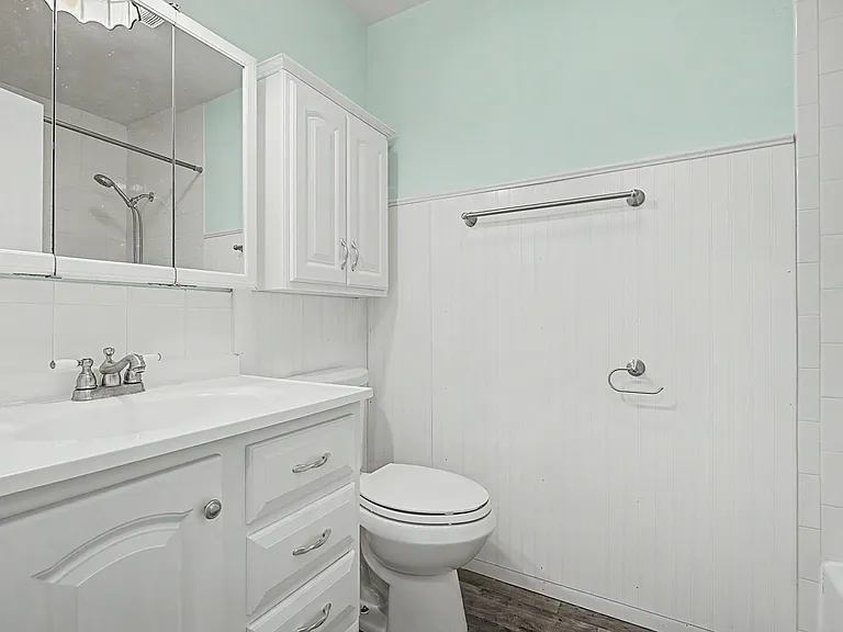 452 Jamesway Dr — Photo 11