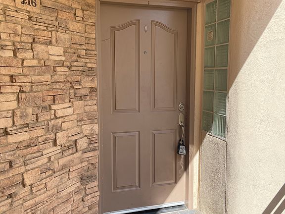 20210928_173601705_iOS_09292021