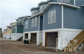 2nd image of 521 S Third #a Avenue #A