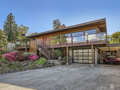 14303 38th Avenue NE, Seattle, WA, 98125
