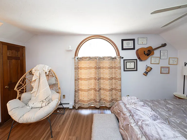 423 Goldthwaite Rd — Photo 16