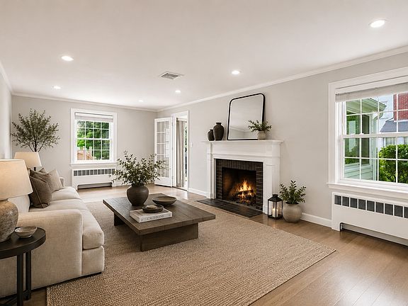 3rd image of 81 Brettwood Rd