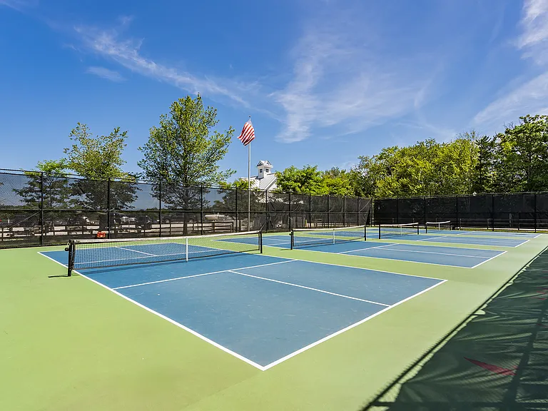 Sands Point Park Tennis
