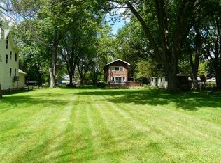 26045 W Randich Rd, Ingleside, IL 60041