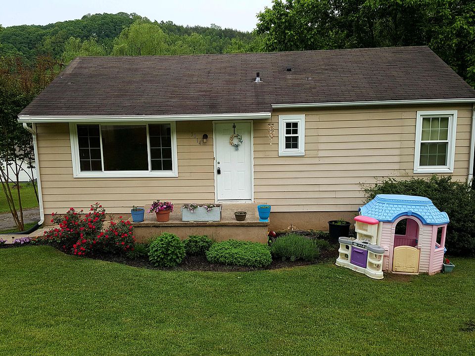 1st image of 3014 Greenway Dr